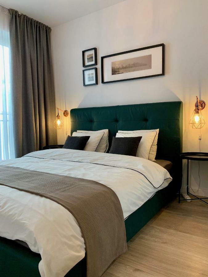 Modern Studio Coresi Apartament *